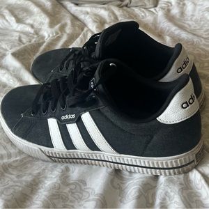 adidas Daily 3.0 Shoes Black Men’s 8.5 Women’s 10